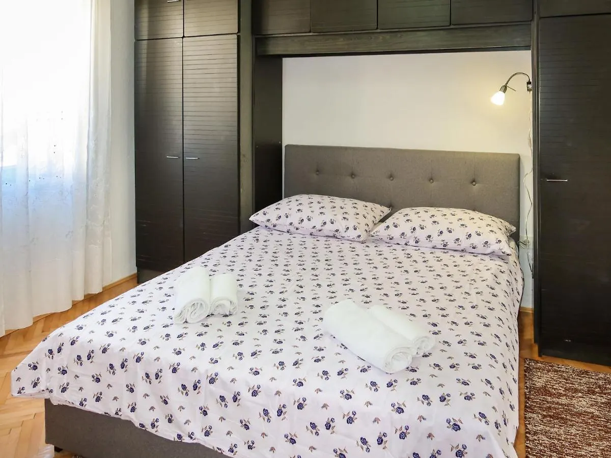 Apartment Ana - Big350 By Interhome Turanj